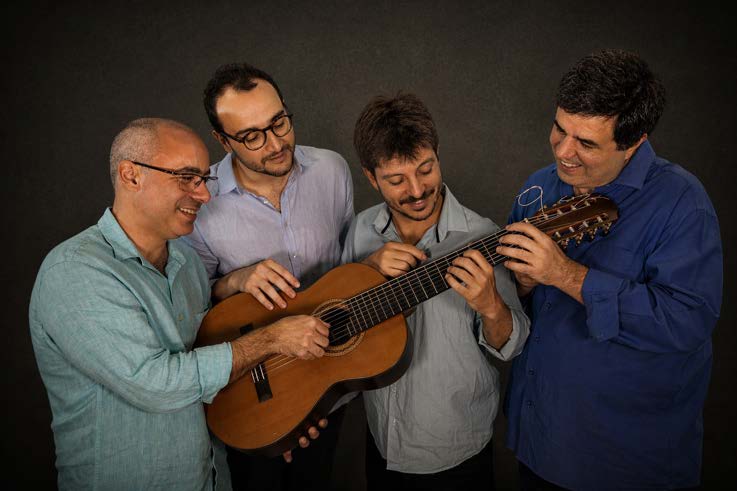 Maogani Quarteto de Violões